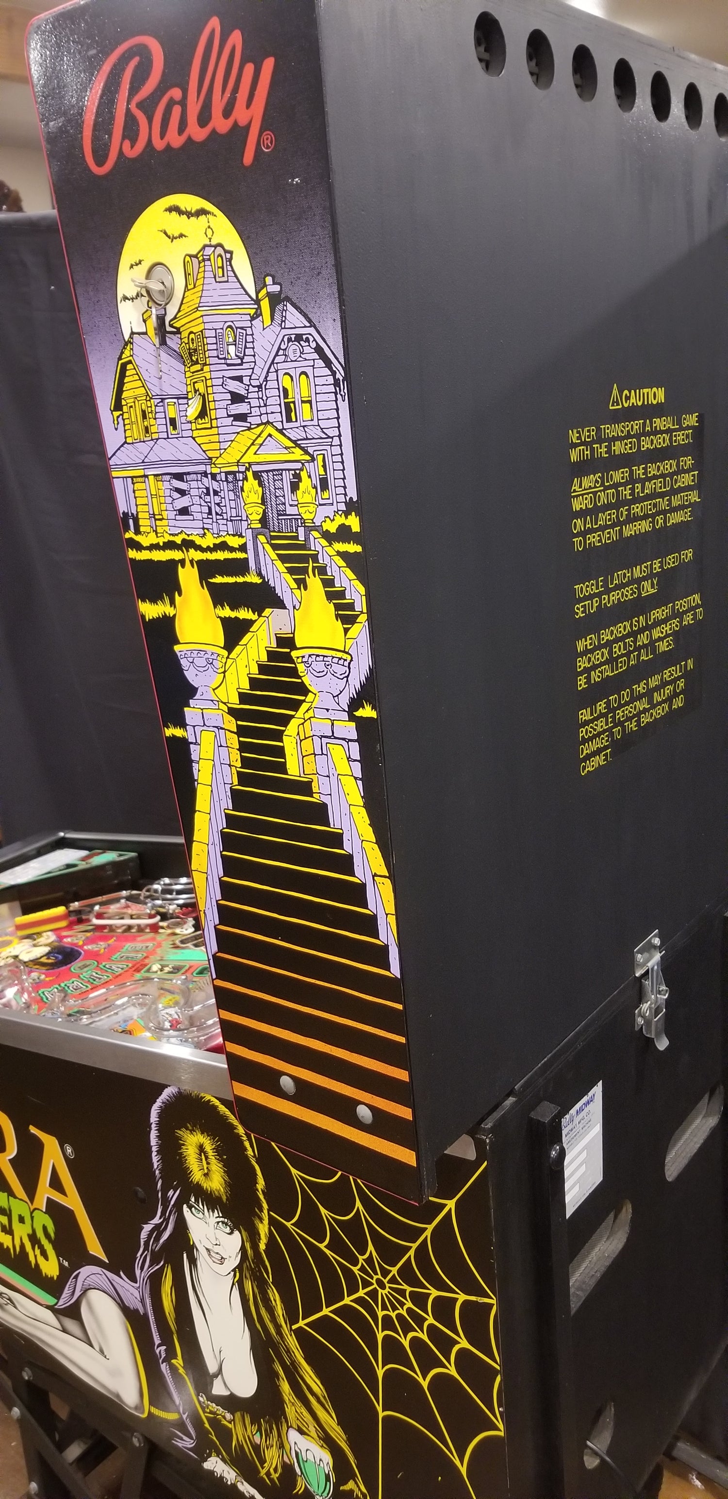 Elvira and the Party Monsters Bally 1989 - Pinball805