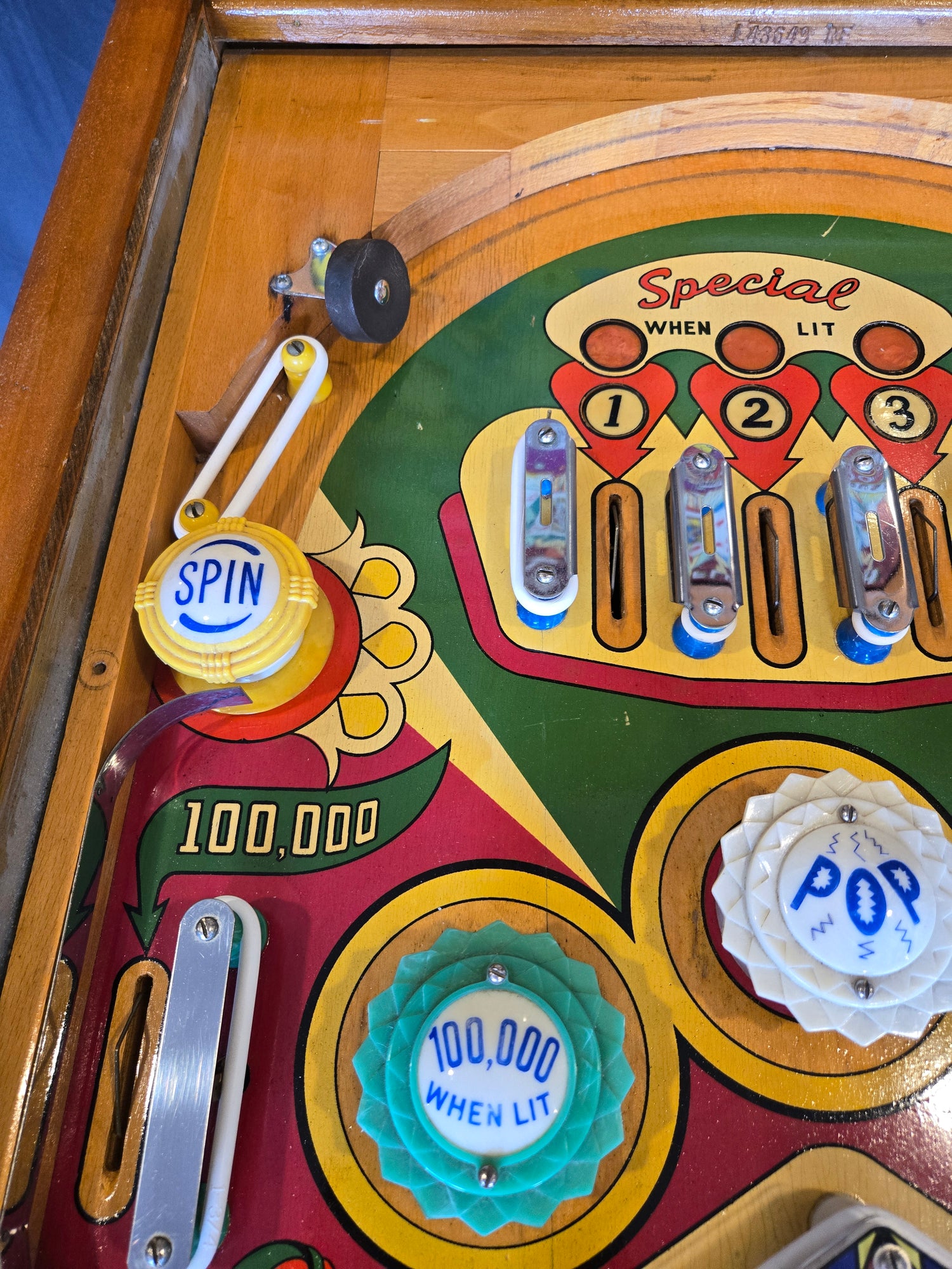 Royal Flush (Refurbished Wood Rail) Gottlieb 1957