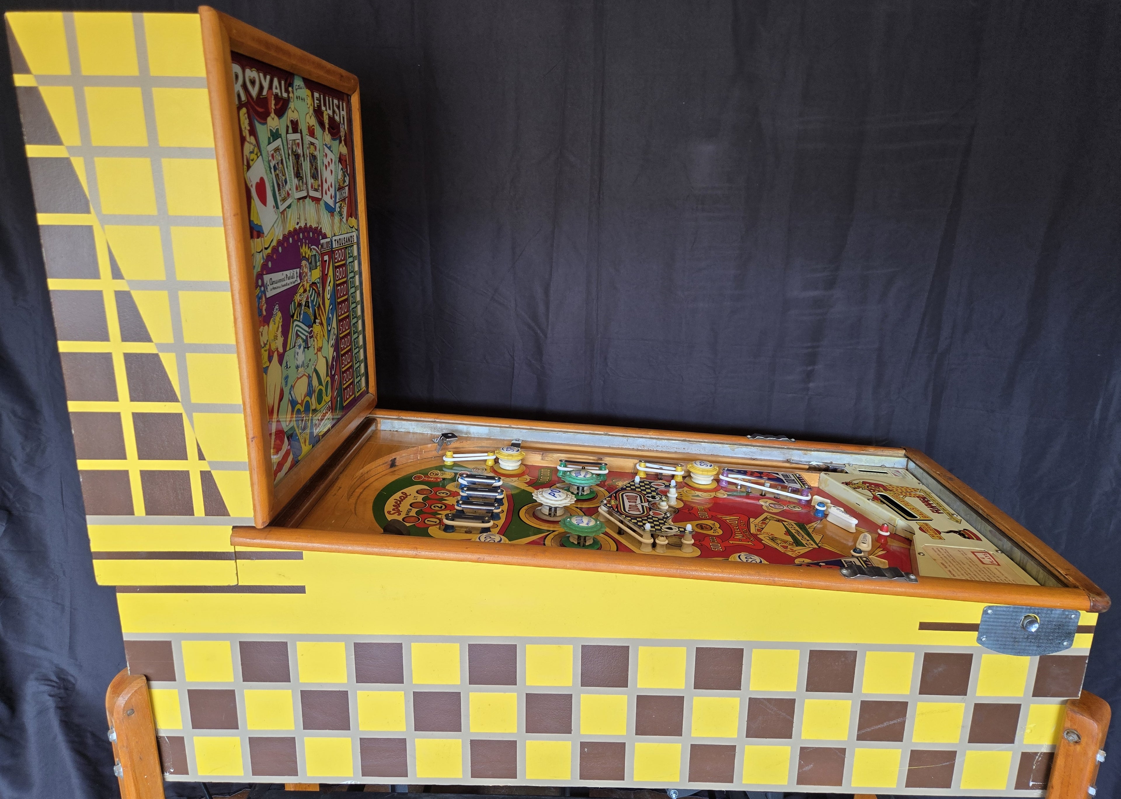 Royal Flush (Refurbished Wood Rail) Gottlieb 1957