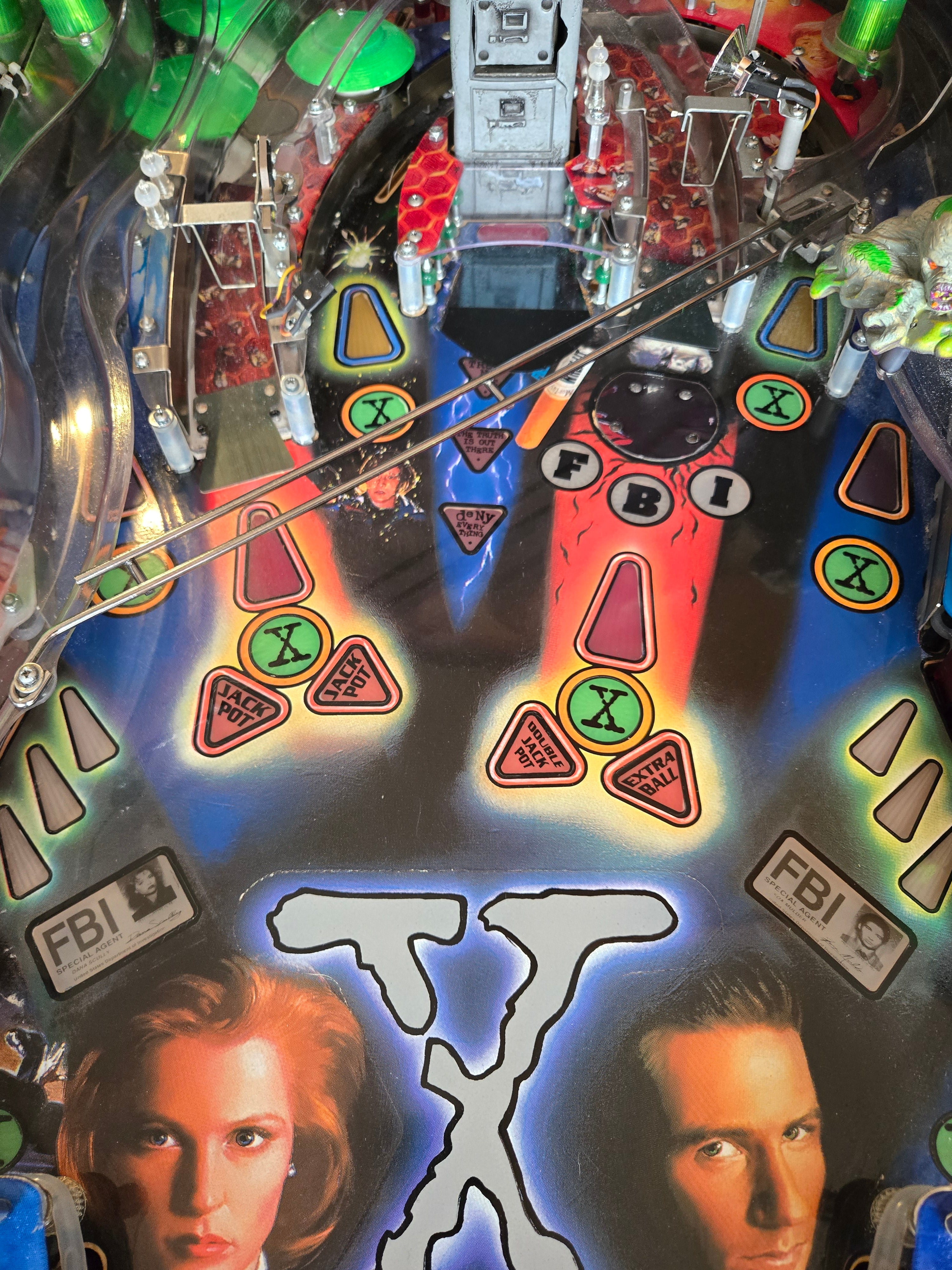 X Files (Refurbished) Sega 1997