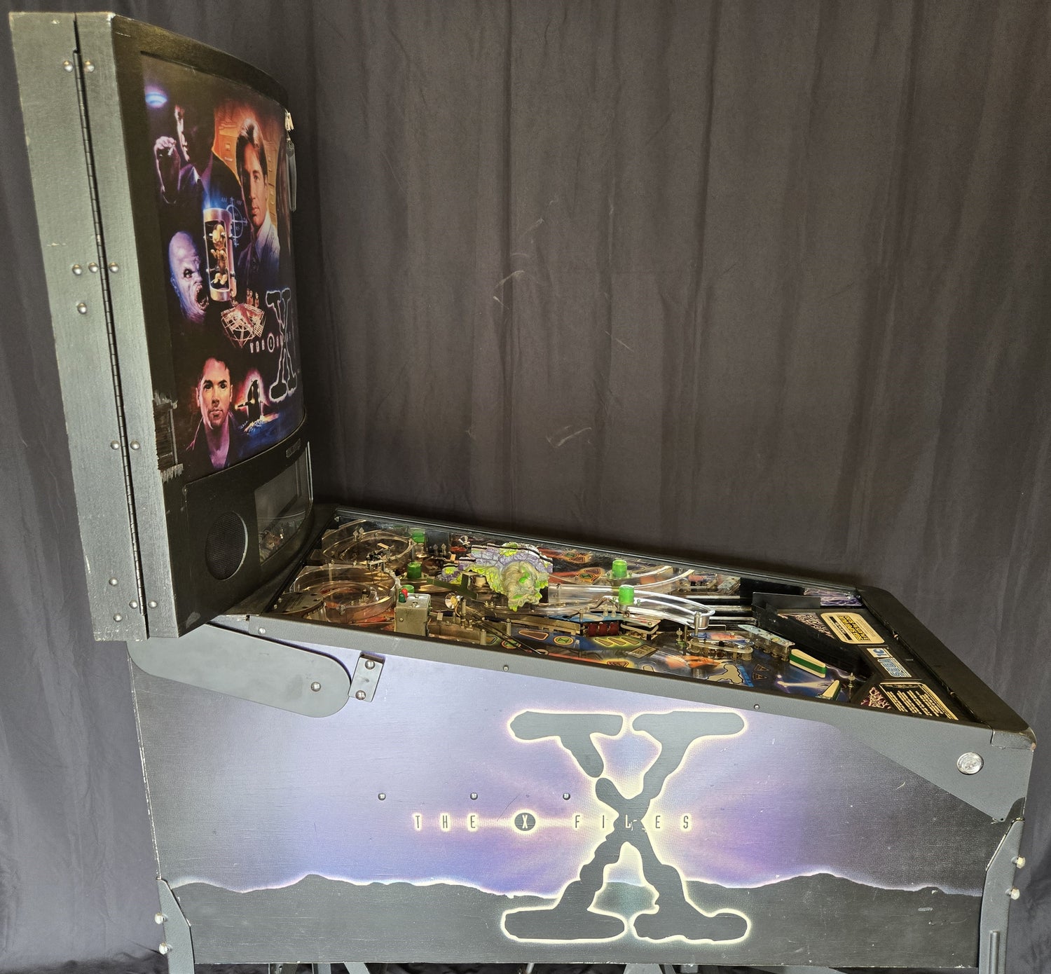 X Files (Refurbished) Sega 1997