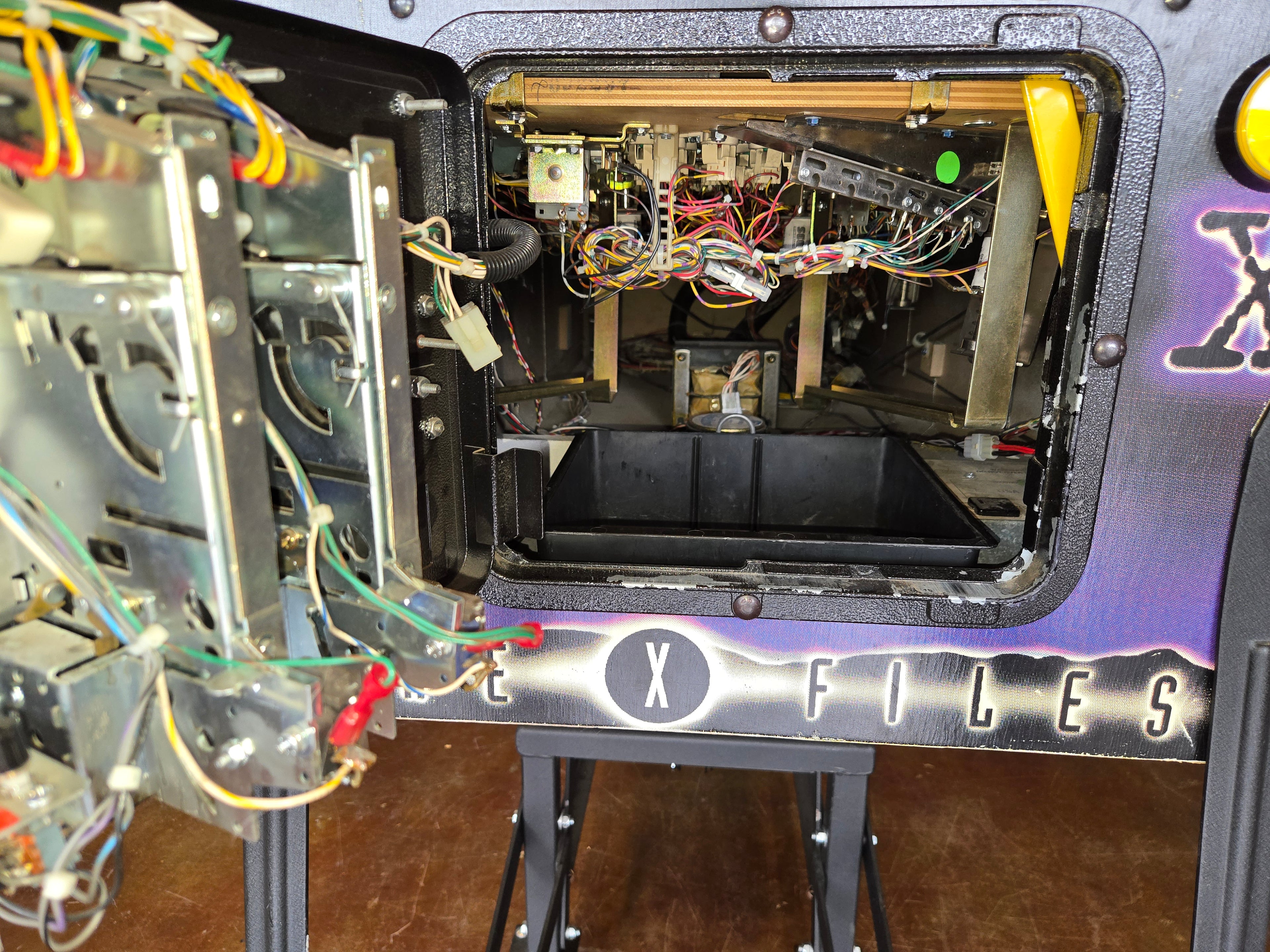 X Files (Refurbished) Sega 1997