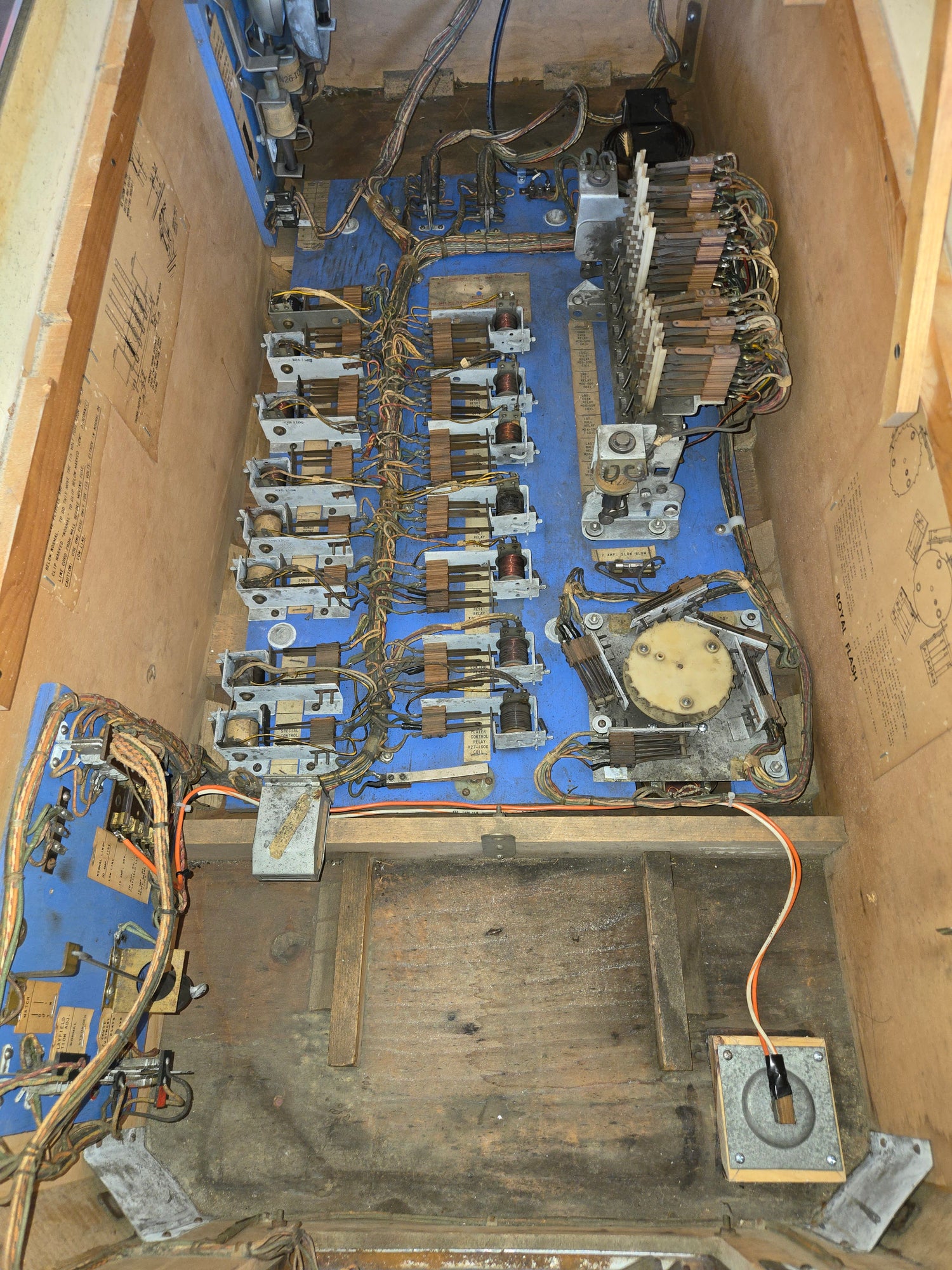 Royal Flash (Refurbished) Chicago Coin 1964