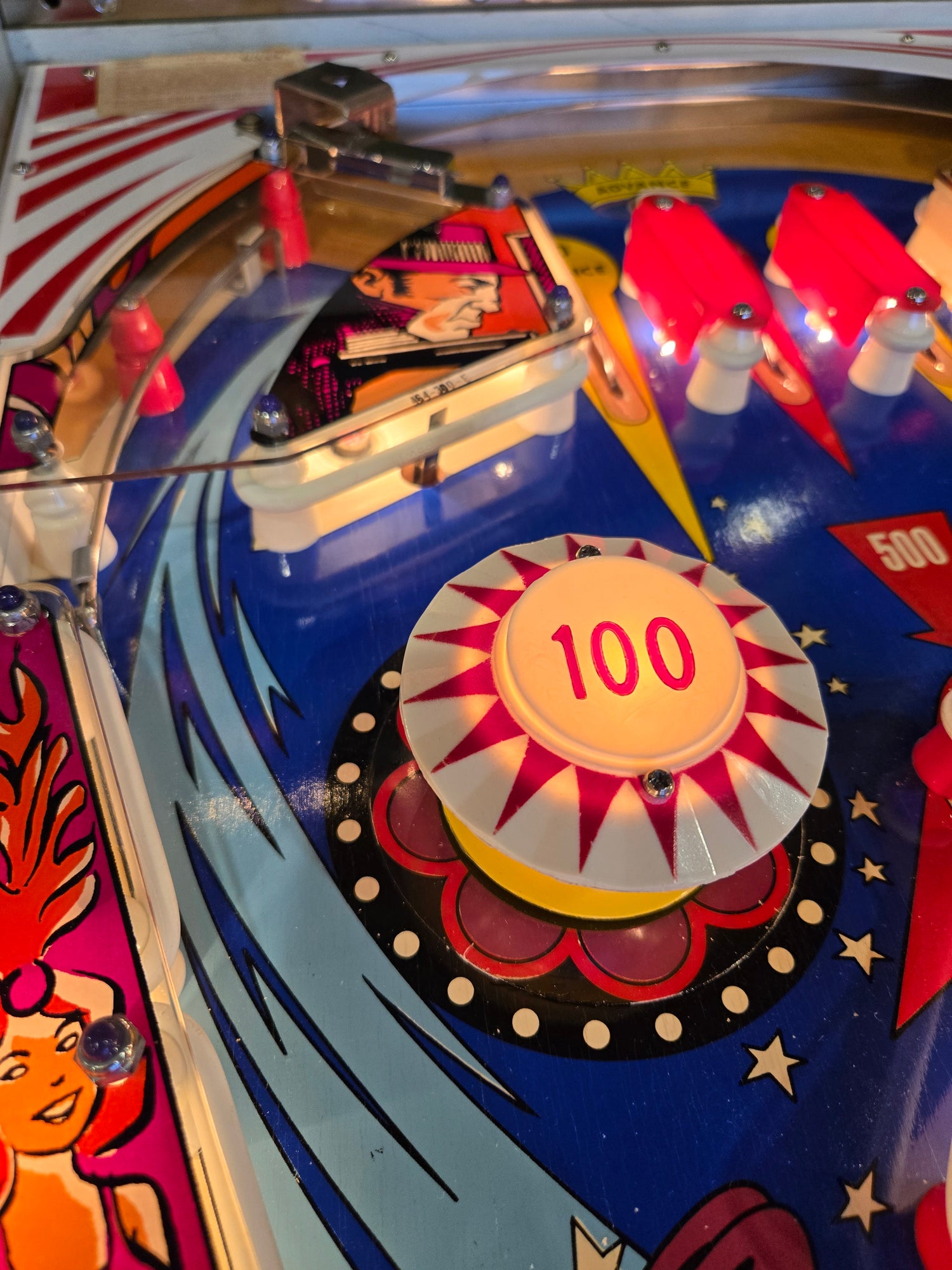 Hollywood (Refurbished) Chicago Coin 1976