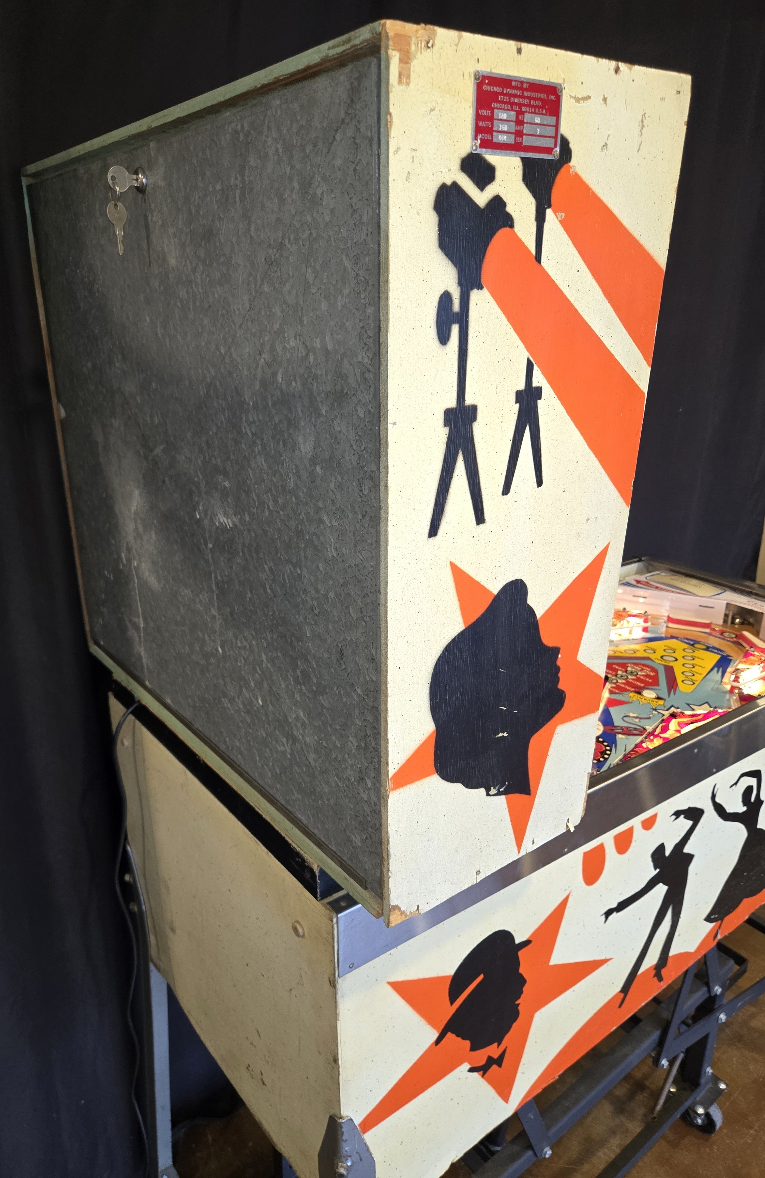 Hollywood (Refurbished) Chicago Coin 1976