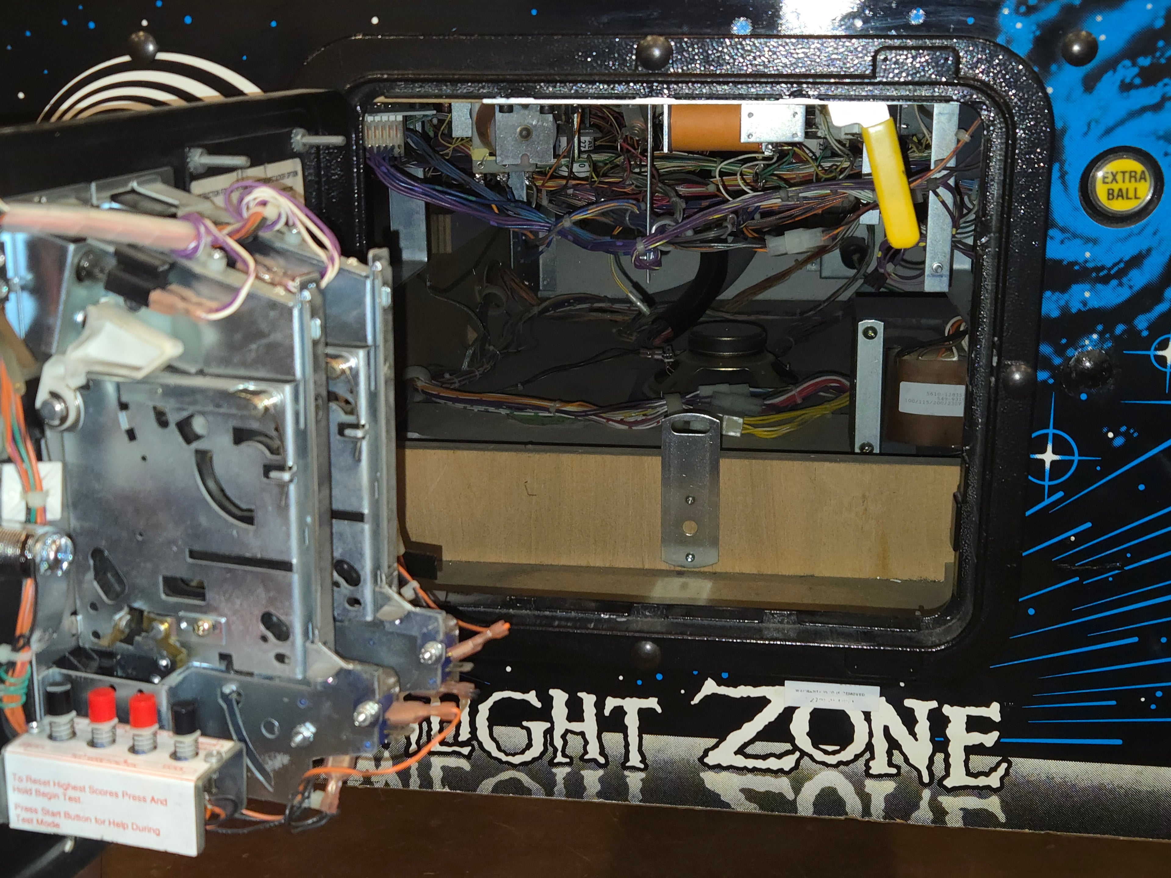 Twilight Zone Bally 1993