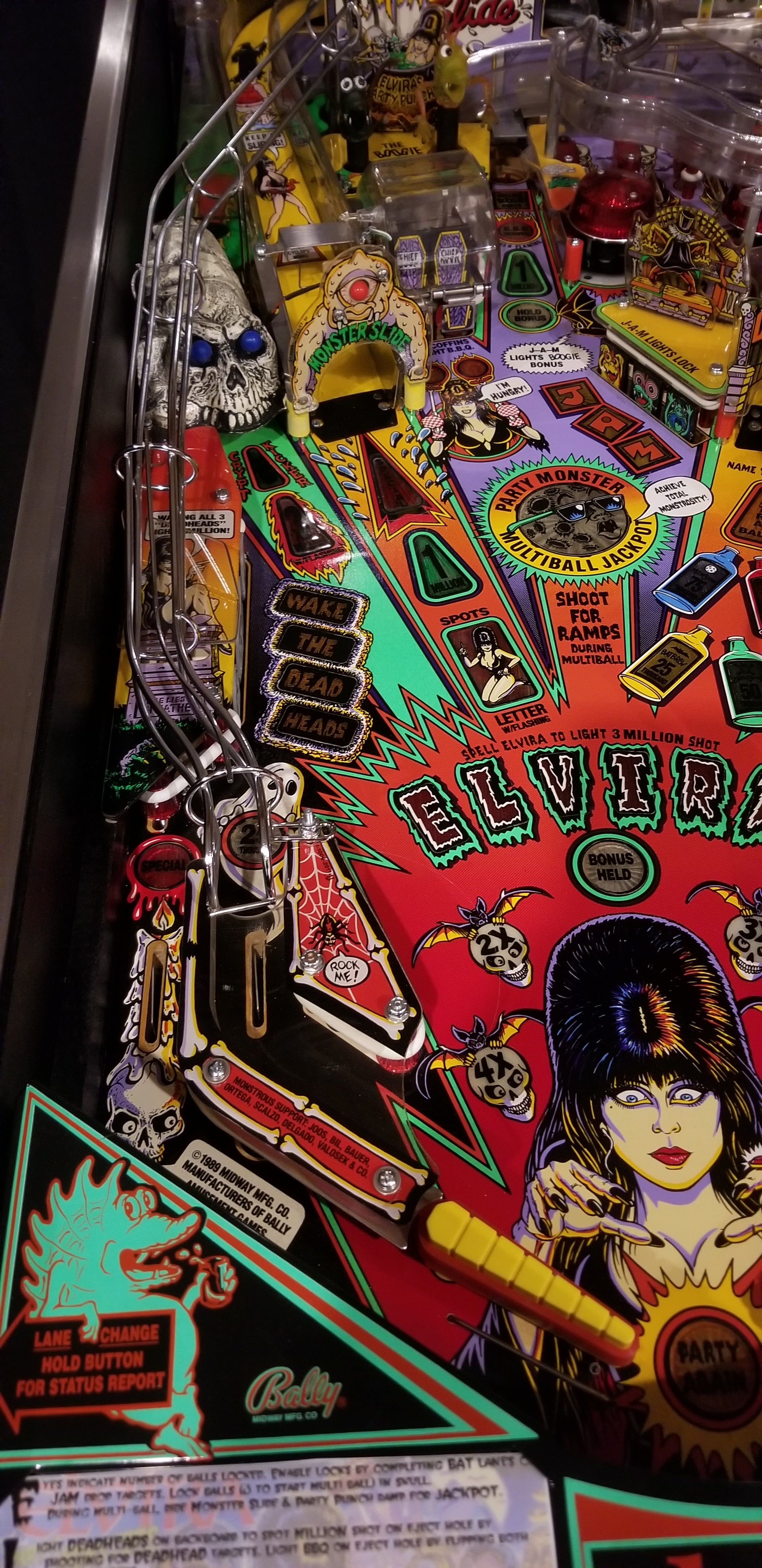 Elvira and the Party Monsters Bally 1989 - Pinball805 