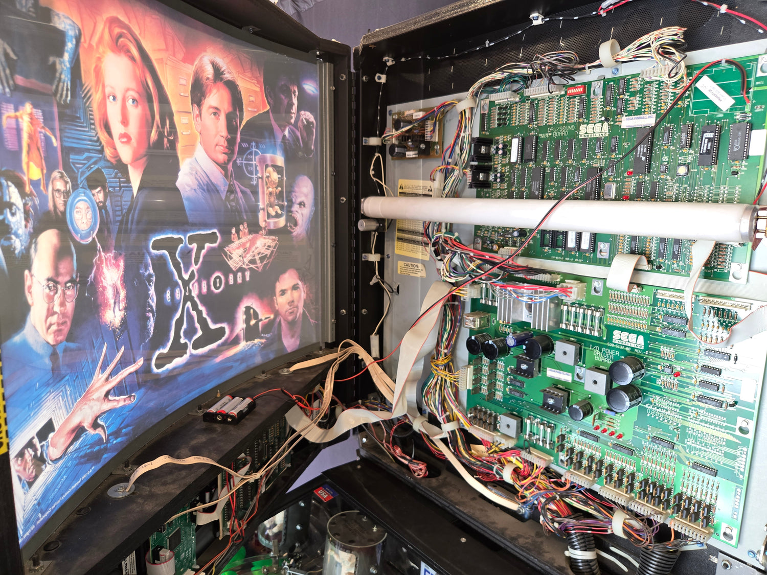 X Files (Refurbished) Sega 1997