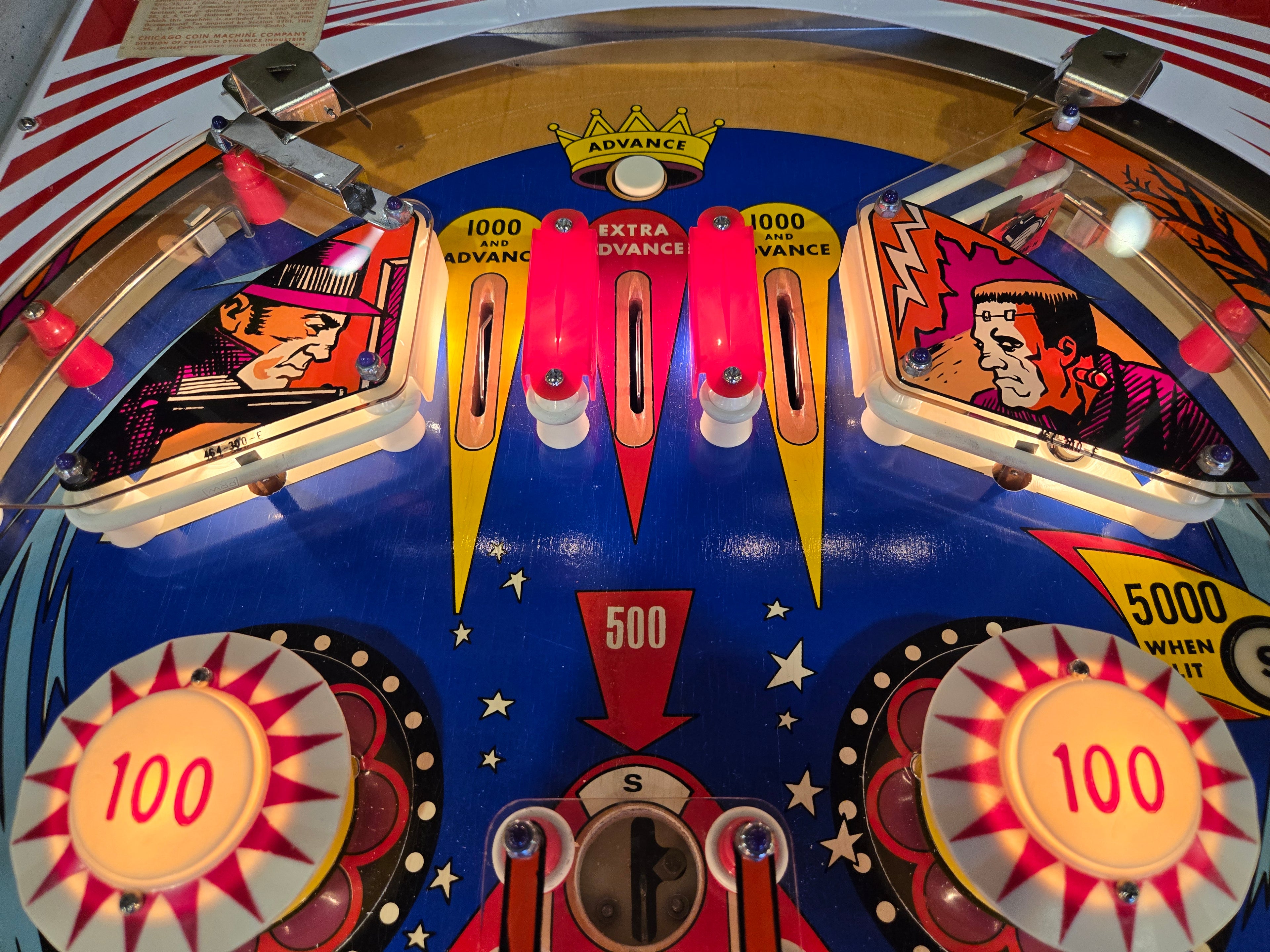 Hollywood (Refurbished) Chicago Coin 1976