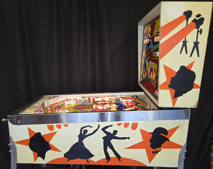 Hollywood (Refurbished) Chicago Coin 1976