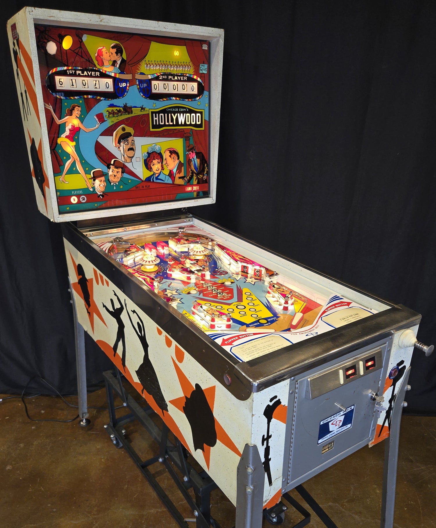 Hollywood (Refurbished) Chicago Coin 1976