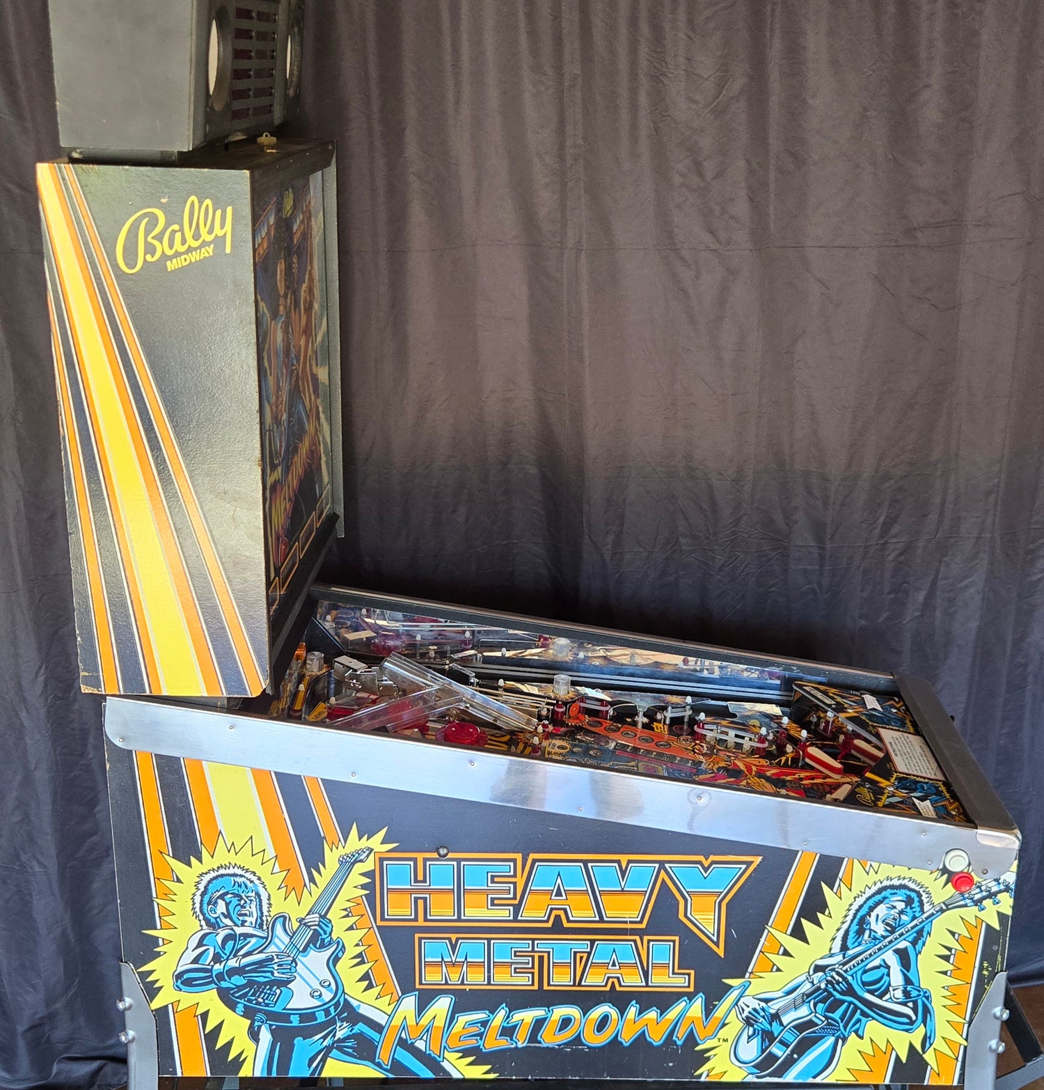 Heavy Metal Meltdown (Completely Shopped) Bally 1987