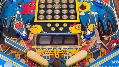 Mr. &amp; Mrs. Pac-Man (Refurbished) Bally 1982