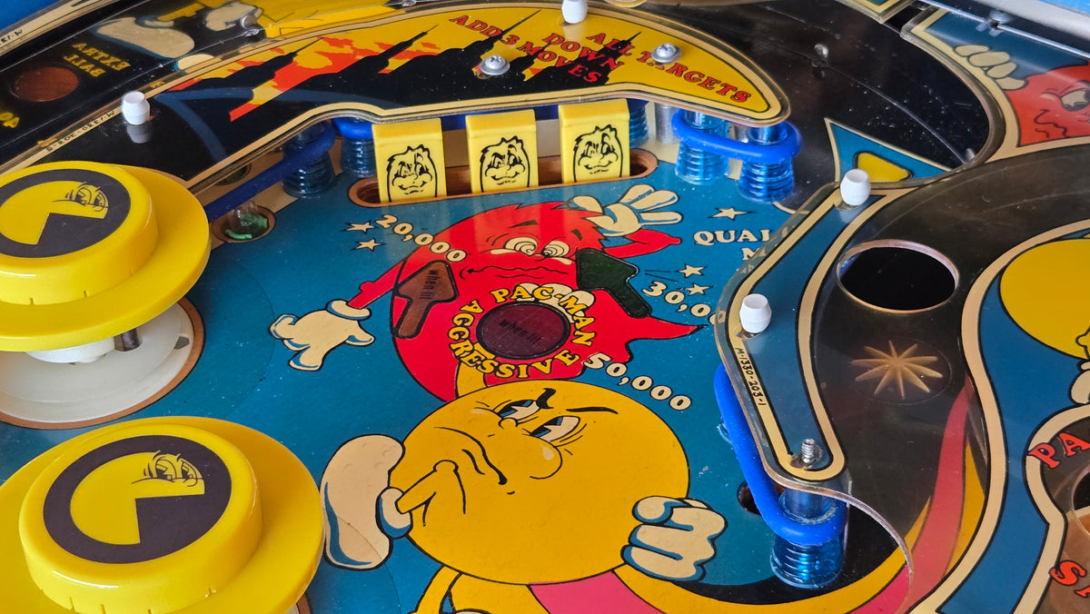 Mr. &amp; Mrs. Pac-Man (Refurbished) Bally 1982