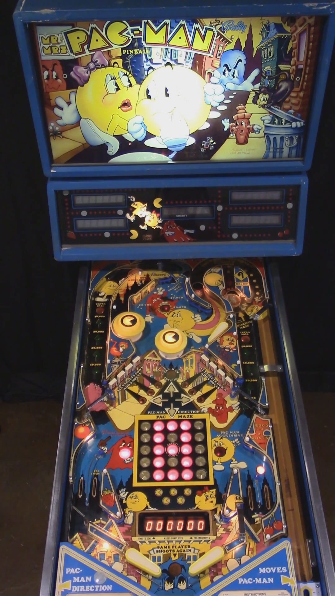 Mr. &amp; Mrs. Pac-Man (Refurbished) Bally 1982