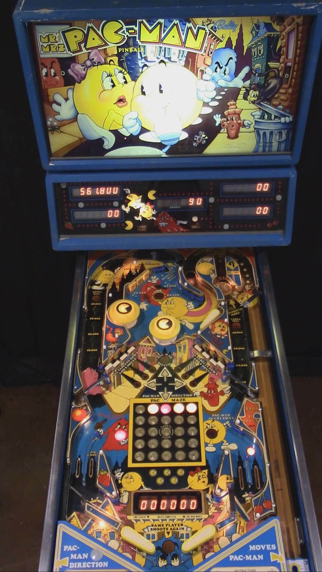Mr. &amp; Mrs. Pac-Man (Refurbished) Bally 1982